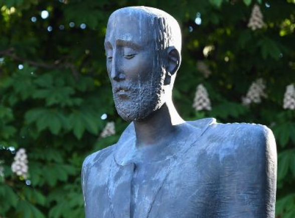 Վանդալիզմ. Փարիզում պղծել են Հայոց ցեղասպանության խորհրդանիշ Կոմիտասի հուշարձանը